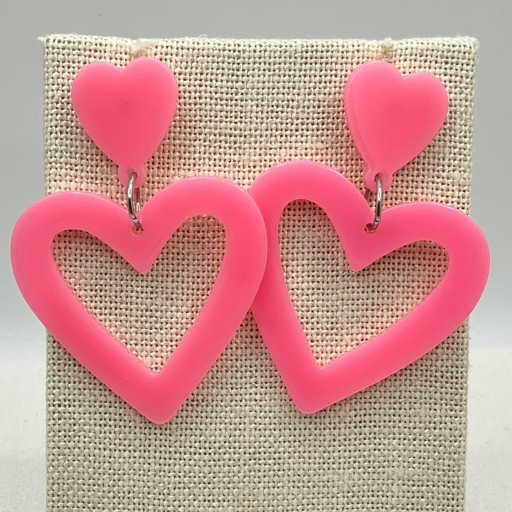 Light Pink Acrylic Heart Dangle Fashion Earrings MN-9